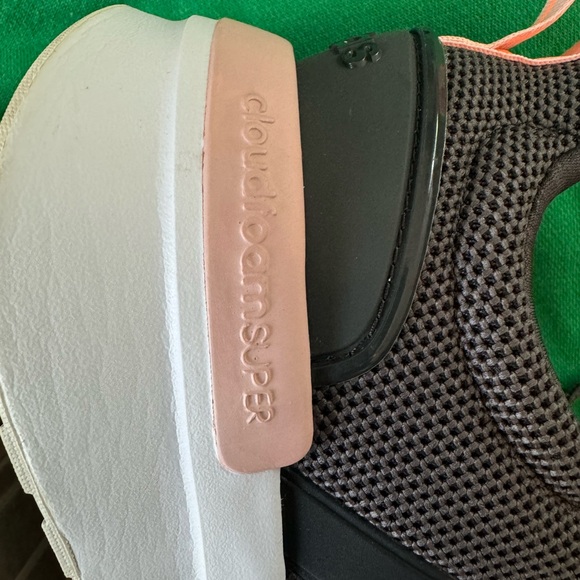 WMNS) adidas Racer TR21 'Carbon Vapour Pink' H00654 size 9 1/2 (9.5) almost new! - Picture 4 of 16